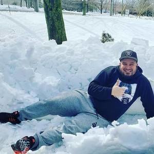 Meet your Posher, Johnny